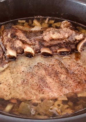 Una foto de Costillar en olla de cocción lenta