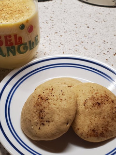 A picture of Eggnog Cookies.