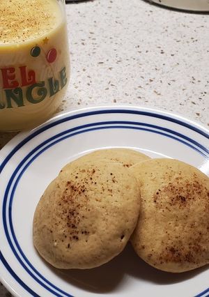 A picture of Eggnog Cookies.