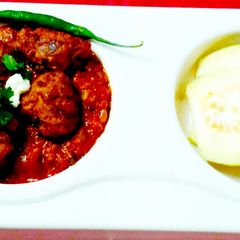 A picture of Guava Kofta Curry.
