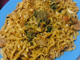 Mie tek tek