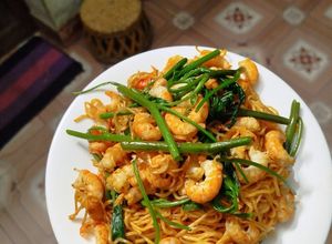 Hình của món Mì tôm xào.