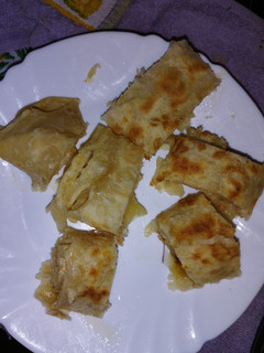 Una foto de Msemen o crepes marroquíes