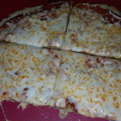 A picture of Cheese Pizza.