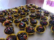 Gambar kacang tanah coklat sprinkle