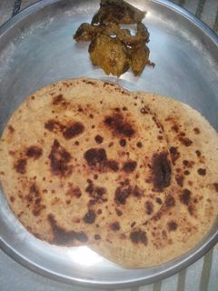 मसाला पराठा (Masala Paratha recipe in hindi) रेसिपी मुख्य फोटो