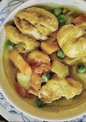 চিকেন স্ট্যু (chicken stew recipe in Bengali) রেসিপির প্রধান ছবি