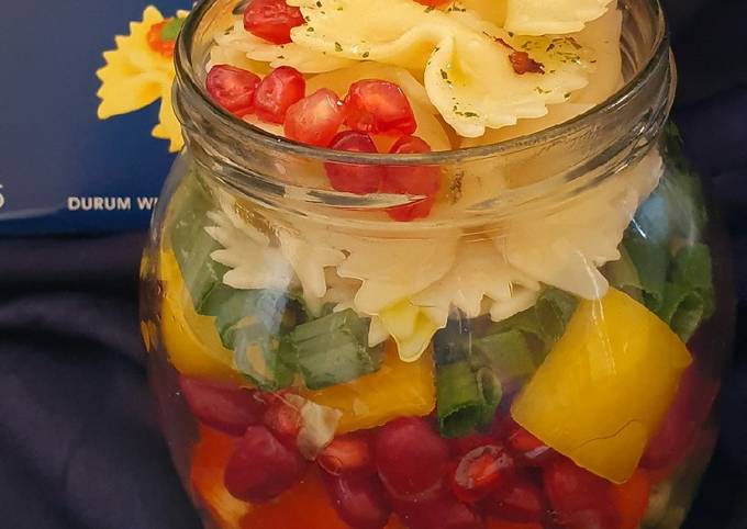 Rainbow Pasta Salad Jar