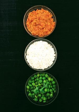 A picture of Tri Color Snacks.