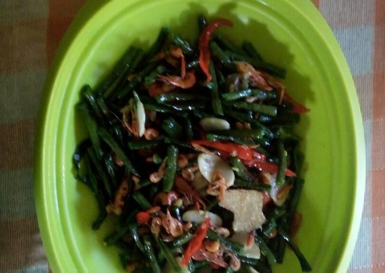 Oseng kacang panjang udang