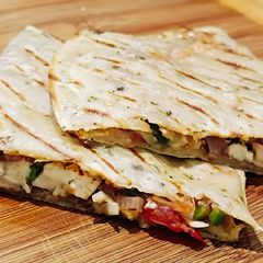 A picture of Cheesy Vegetable Grilled Tortilla.