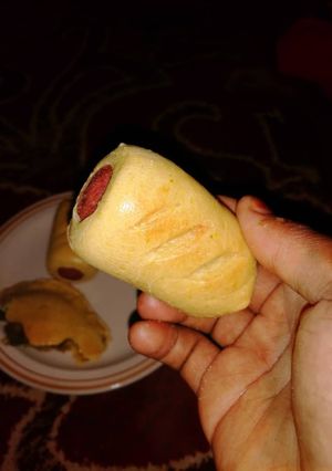 A picture of Sausage roll.