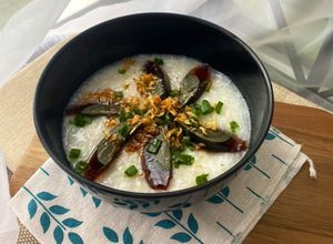 Gambar Chicken and Century Egg Porridge