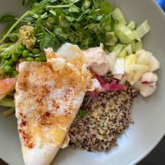 A picture of "I only like quinoa in this" recipe.