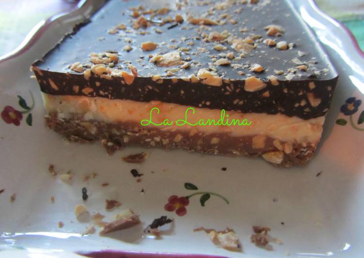 Turrón de tres chocolates con almendras
