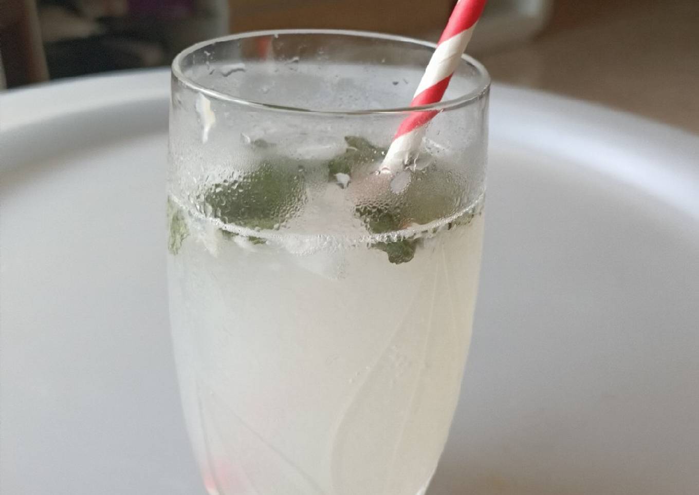 Lychee Mojito