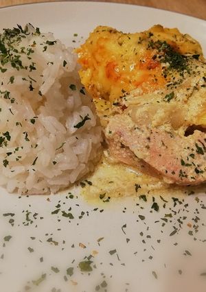 Tejszínes csírkemell tepsiben sütve recept fotója