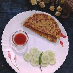 A picture of Egg Bhurji Paratha.