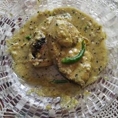 A picture of Dugdha Hilsa Fish.