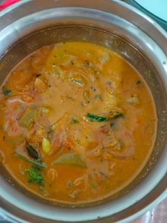 புடலங்காய் குழம்பு செய்முறை முக்கிய புகைப்படம்