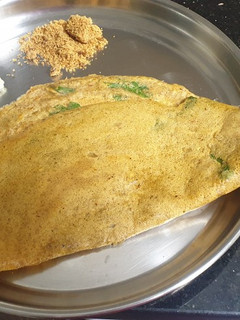 அடை தோசை (Adai dosai recipe in tamil) செய்முறை முக்கிய புகைப்படம்