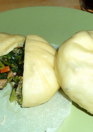 A picture of Vegetarian Pickled Mustard Green Buns (Xue Cai Baozi).
