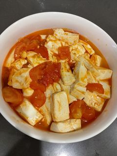 番茄豆腐(方便素)(簡單料理)(快速料理) 的食譜成品照片