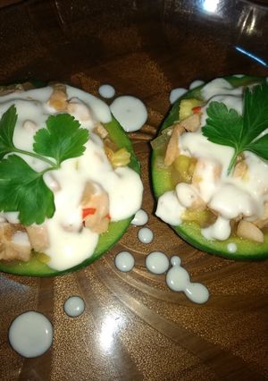 Una foto de Zapallitos rellenos de pollo bien light