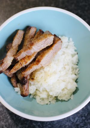 รูปของ หมูย่าง