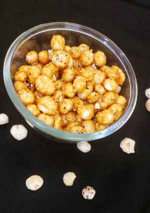A picture of Caramel Makhana.