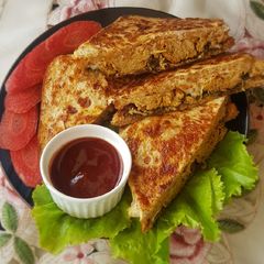 A picture of Kebab Egg Sandwich.