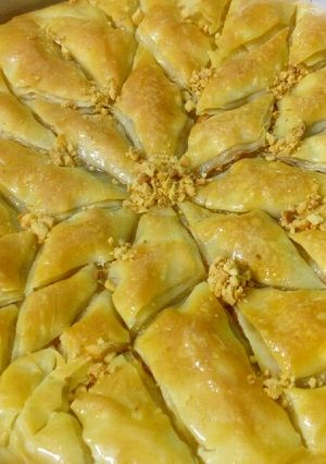 صورة لوصفة البقلاوه بعجينه الفيلو التركية