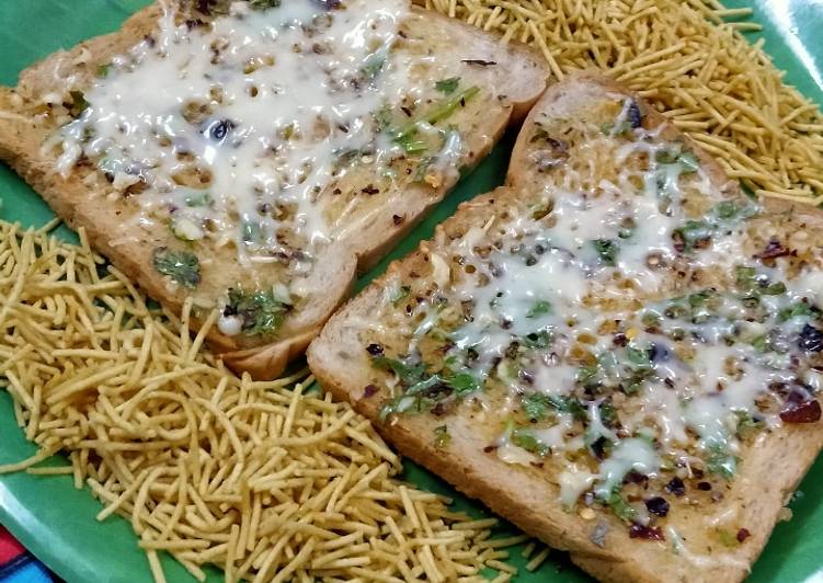 Simple Way to Prepare Quick Garlic Bread