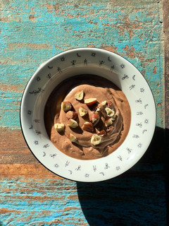Una foto de Mousse helada de banana y Nutella