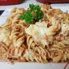 My Slow cooked Chicken Parmesan Pasta. Just Dig In!! 💖 A picture of My Slow cooked Chicken Parmesan Pasta. Just Dig In!! 💖.