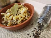 Una foto de recetas con chucrut en conserva