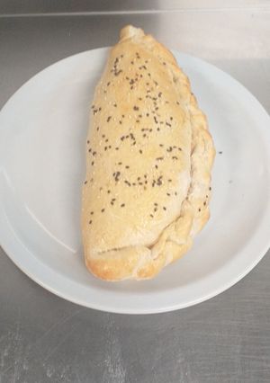 Una foto de Calzones napolitanos