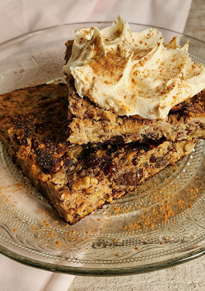 Una foto de 🍎Tortilla dulce de manzana con avena, pasas y nueces🍎Postre sin azúcar, sin edulcorante, sin harina🍎