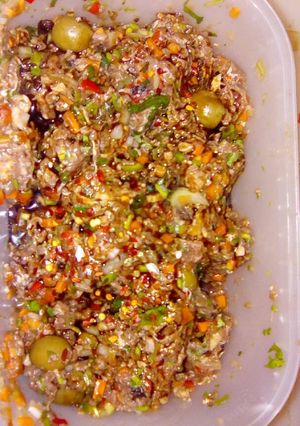 Una foto de Carne molida marinada para un relleno