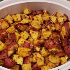 A picture of Oven Roasted Potatoes.