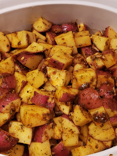 A picture of Oven Roasted Potatoes.