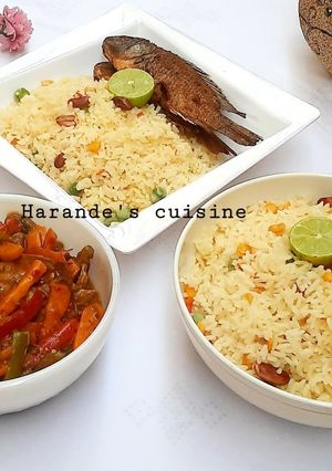 A picture of Velencia rice with chicken and beef soup.