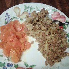 A picture of Hamburger helper casserole.