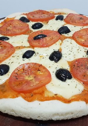 Una foto de Pizza gluten free al molde