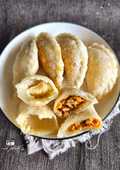 Cireng Isi (Keju dan Ayam Suwir) Khas Bandung