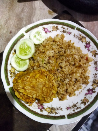 Bagaimana Membuat Nasi Goreng Mawut yang Bikin Ngiler