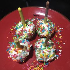A picture of Double Cheese Balls.