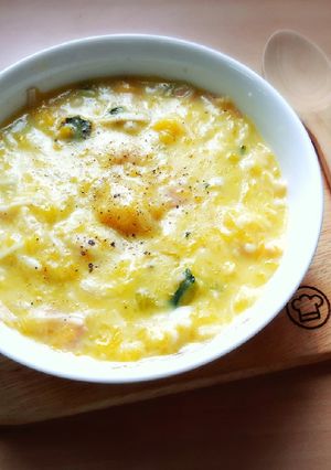 รูปของ Creamy Pumpkin Bacon Mushroom Soup (ซุปครีมมี่ฟักทองเบคอนเห็ด)