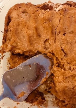 A picture of Green Apple Crumble blondies.