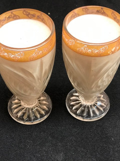 A picture of Banana smoothie.